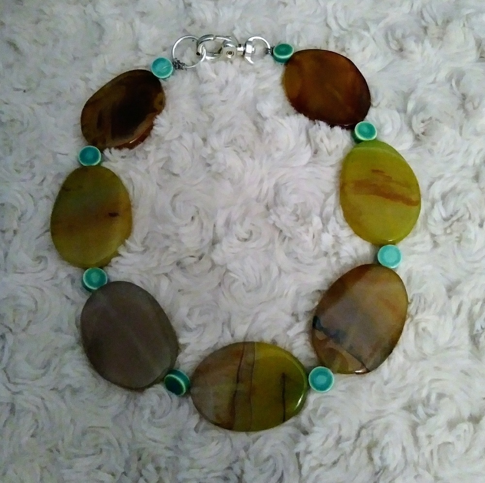 NWOT Stone Bead Necklace